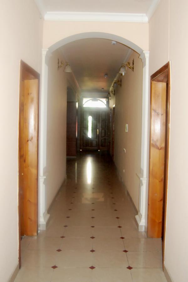 Crown Hotel Tashkent Luaran gambar