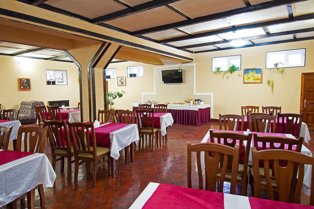Crown Hotel Tashkent Luaran gambar